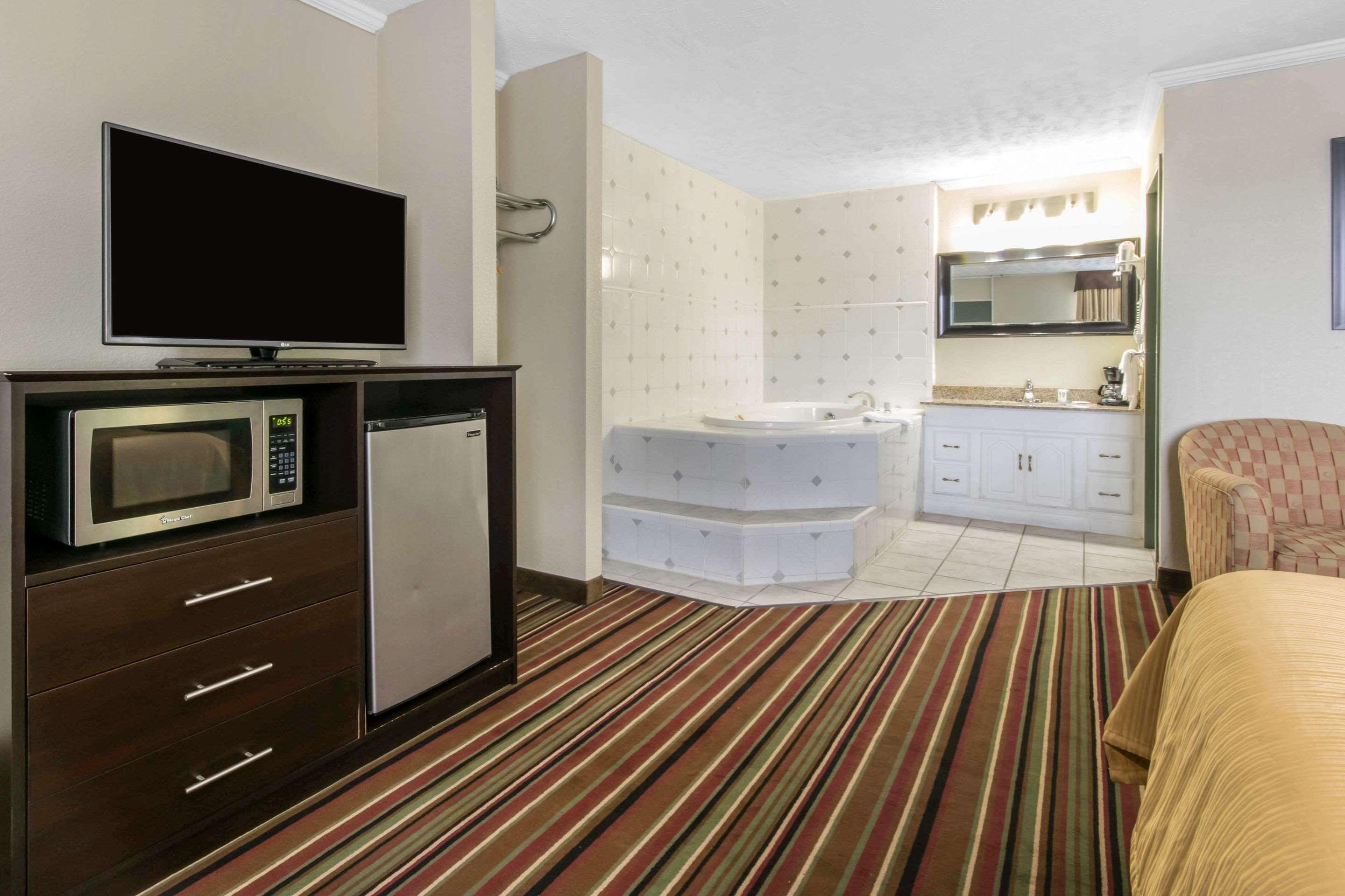 Quality Inn & Suites Horse Cave Dış mekan fotoğraf